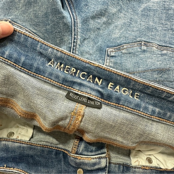 American Eagle Womens Next Level Stretch High Rise Shortie Distressed Size 14 - Picture 8 of 13